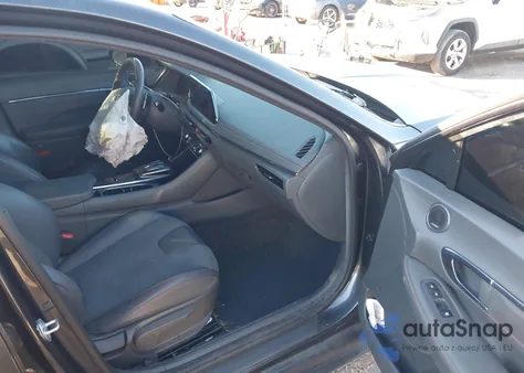 2021 Hyundai Sonata N Line z USA, uszkodzony, nr VIN 5NPEK4JCXMH130800